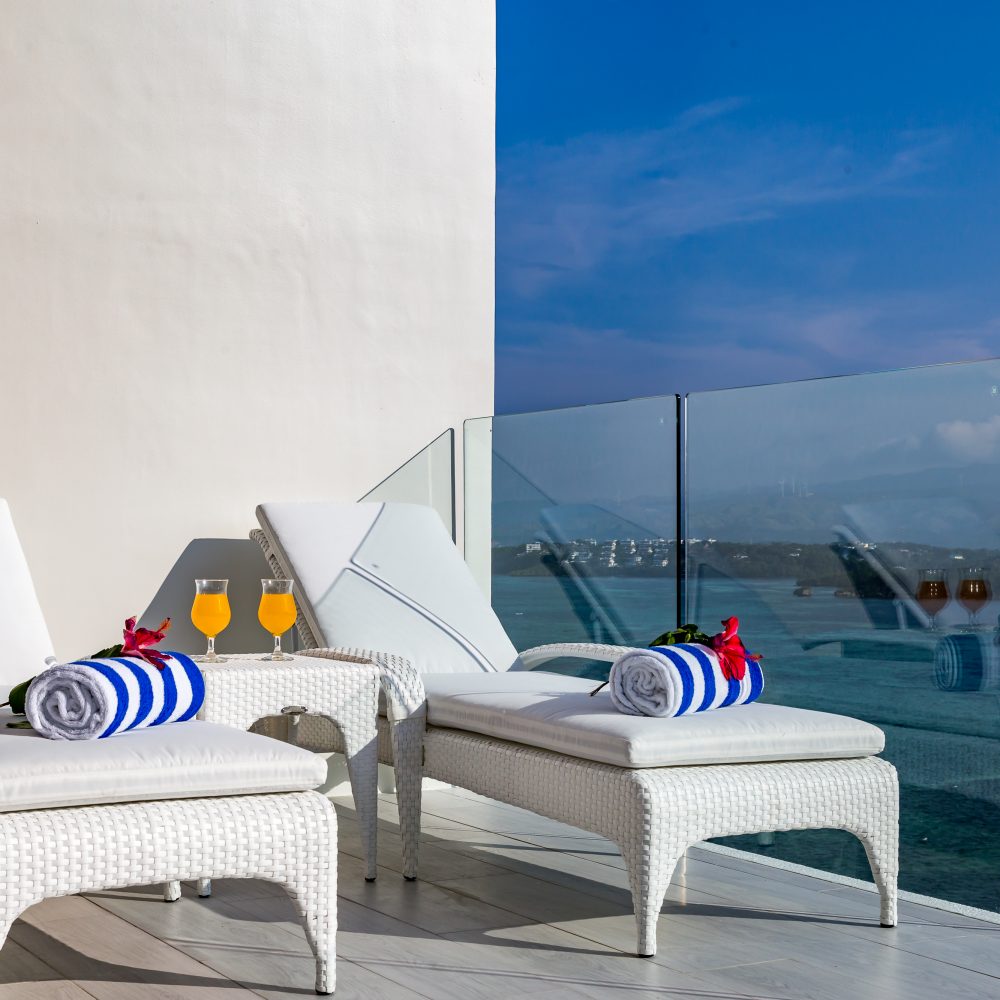 Lounge at your private balcony and get that perfect tan you need.