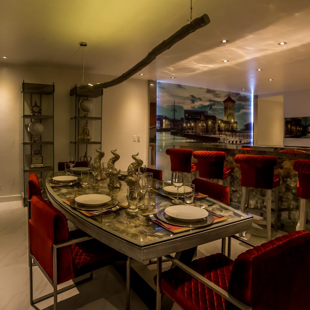 The fully-furnished dining area will make meals memorable.